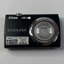 Nikon COOLPIX S230 Digital Camera 10.0 MP 3x Optical Zoom with Accessories Black