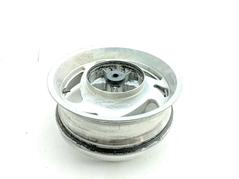 Llanta trasera recta 16x5,00 Honda VTX1800C 04 Foto 4 de 4