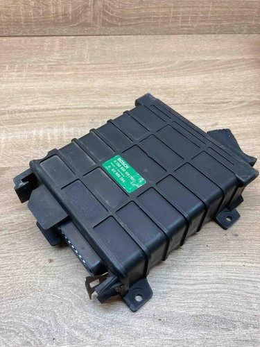 811906264 0280800104  Engine control unit/module ECU Fits for Audi 80 90 B3