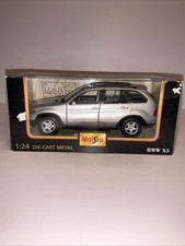 Maisto Special Edition BMW X5 Car 1:24 Die-Cast Metal Silver In Original Box