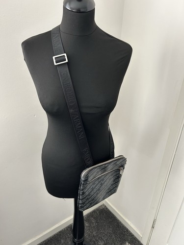 EMPORIO ARMANI All Over Logo Messenger Bag Black Crossbody YLO7E Y4M185 RARE - Picture 3 of 10