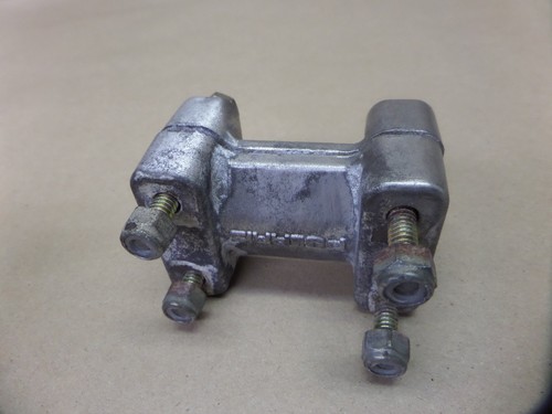 2001 POLARIS TRAIL BOSS 325 HANDLE BAR MOUNT CLAMP BLOCK - Foto 4 di 7