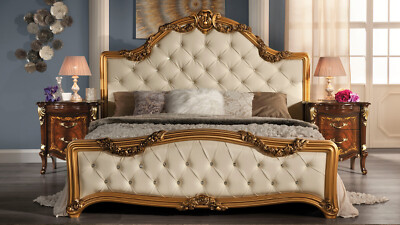 AURORA - Ein romantisches Bettgestell in Gold im Barock-Stil