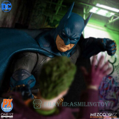 Mezco Toyz OCT198587 Supreme Knight Batman Blue Version 1/12 PX