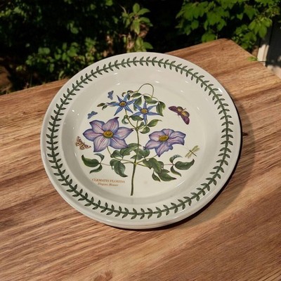 Portmeirion Botanic Garden ROYAL HIGHNESS 10'' Plate Featuring a Clematis Florida