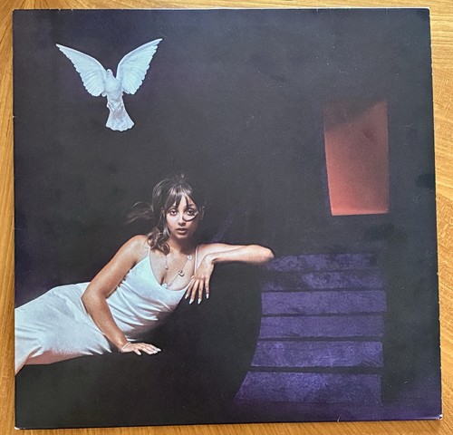 PinkPantheress, Heaven Knows; Warner Music; White Vinyl Photo Inner/Poster 2023