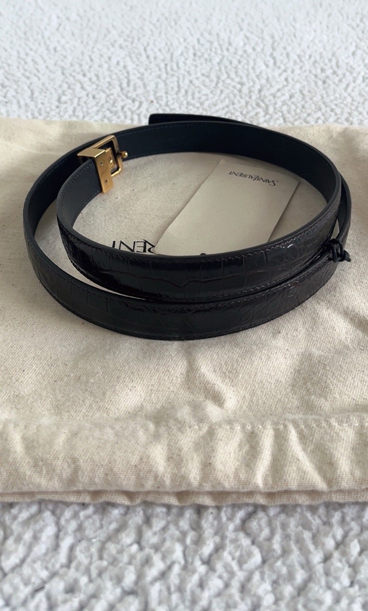 Saint Laurent La 66 Buckle Belt in Croc-embossed leather Fondente