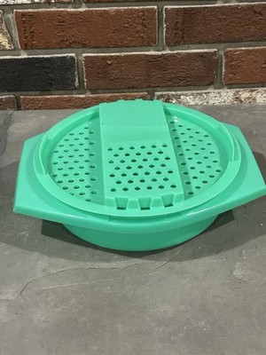 Tupperware Jadeite Green Grater Shredder Slicer with Bowl 2 pc set - 2