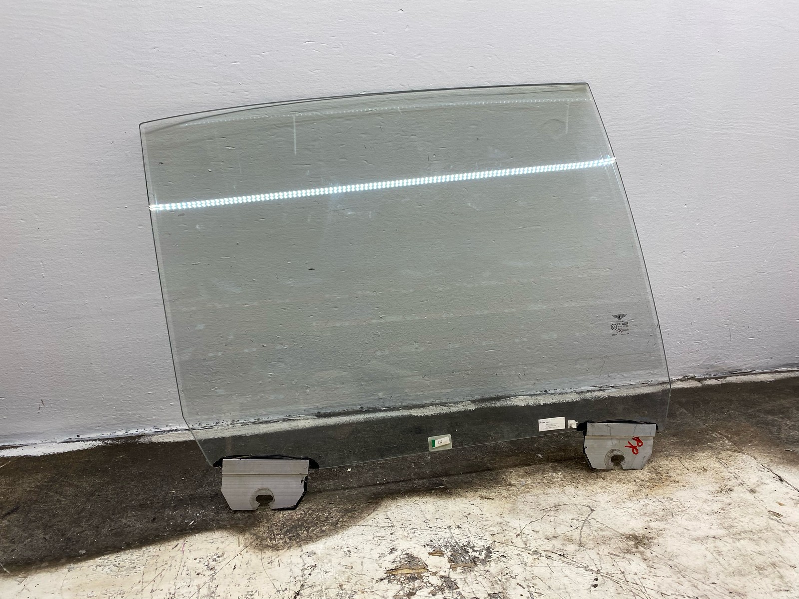 2010-2020 BENTLEY MULSANNE OEM REAR RIGHT DOOR WINDOW GLASS PANEL