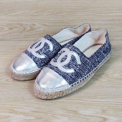 Chanel Espadrilles Gray/Silver Tweed CC Cap Toe Flat Women's Shoe Size: EU38 US8
