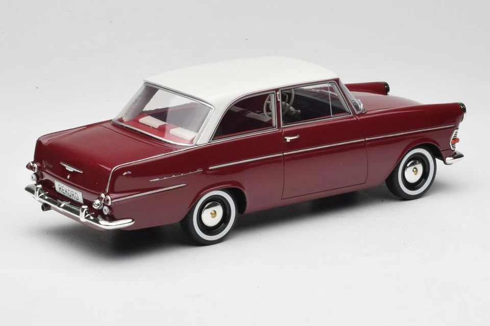 BOS415 Opel Rekord P2 Dark Red & White BoS Models 1:18 - Image 2 of 4