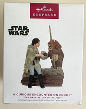 NIB Hallmark Star Wars  Return of the Jedi A Curious Encounter on Endor Ornament