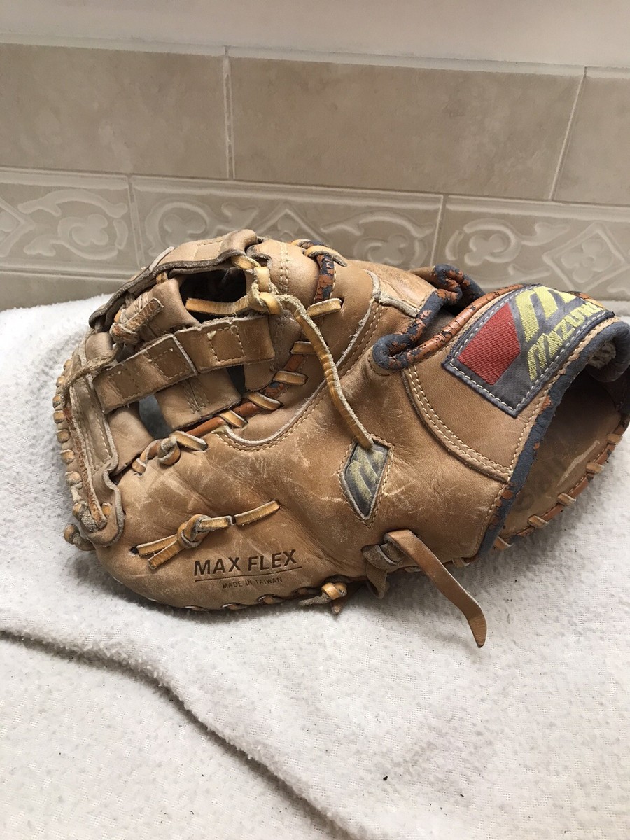 Mizuno 13” Boys High School Fully Broken In Baseball First Base