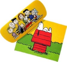 New Peanuts Snoopy 6" Eye Glass Case Hard Cleaning Lens Cloth Charlie Brown NIP