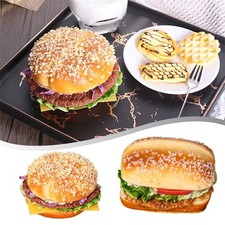 Modello hamburger replica realistica per arredamento panificio e intrattenimento