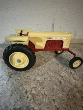 SpecCast Cockshutt 770 Narrow Front Tractor Highly Detailed 1/16 scale