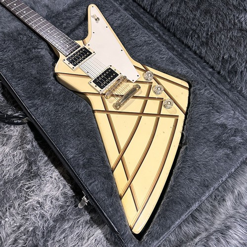 Gibson Designer Series Explorer 1984 Used Electric Guitar - Picture 2 of 11