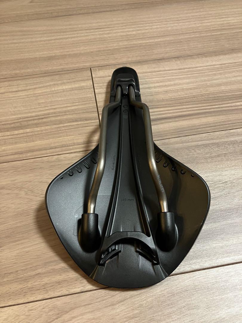 Fi'zi:k Versus Evo Antares R3 Saddle 149mm Adaptive Cycling Fi'zi:k Versus Evo Antares R3 Saddle 149mm Adaptive Cycling