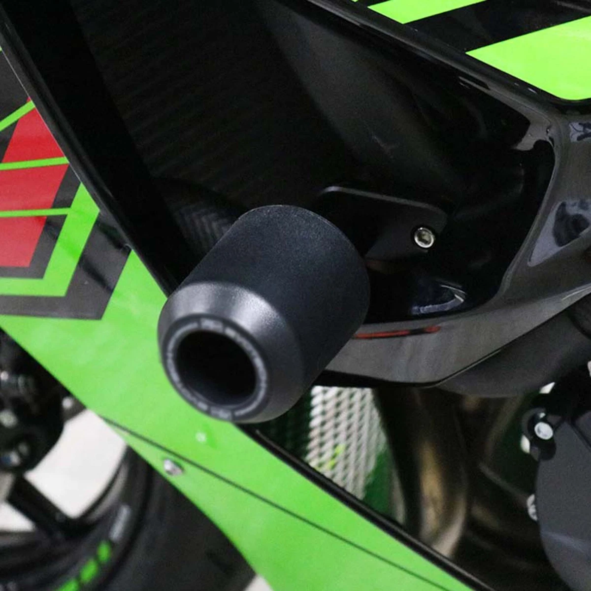Frame Slider Crash Protector Set – Fits 2024-2025 Kawasaki Ninja