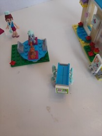 LEGO FRIENDS: Vet Clinic (41085) 100% Complete With Instructions 