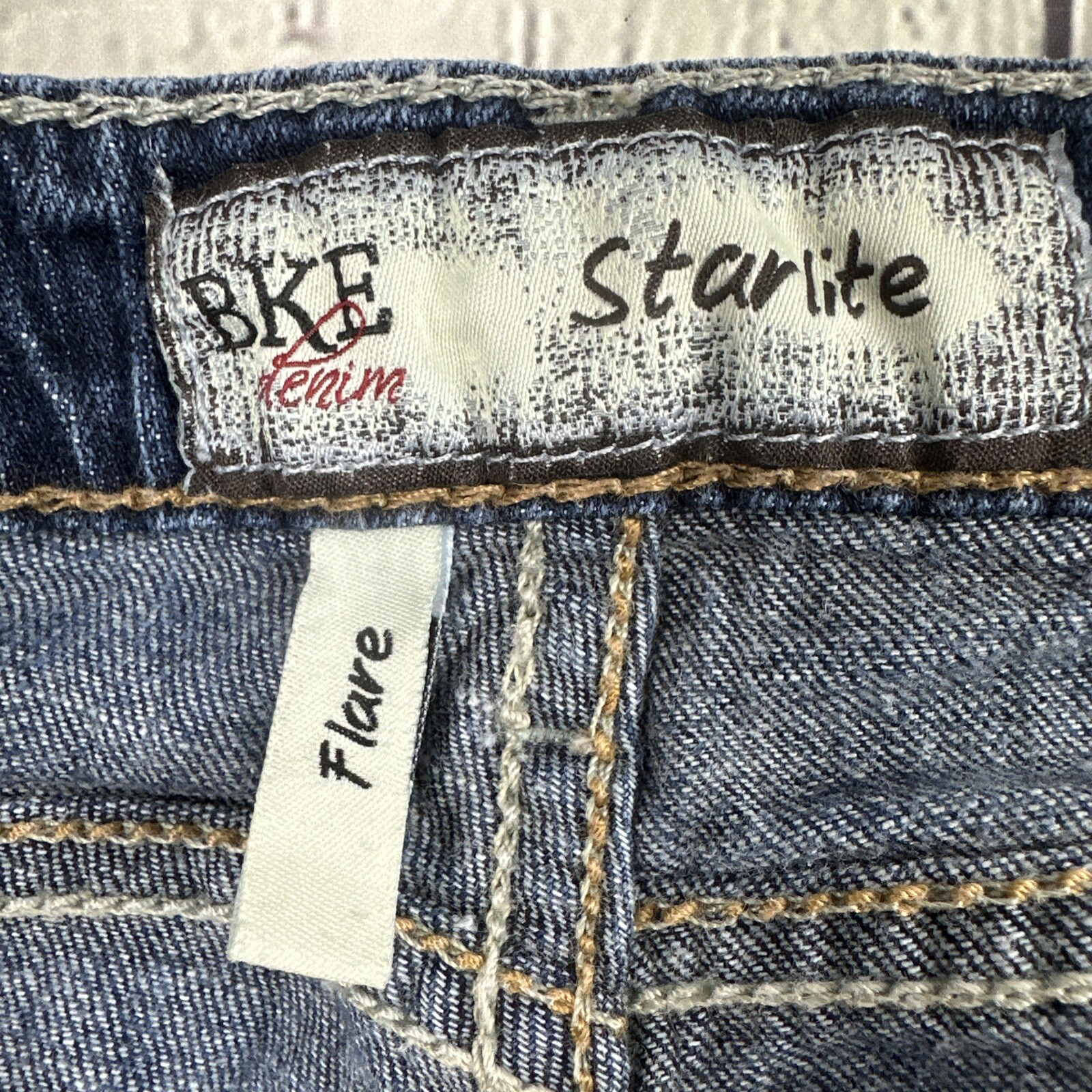 BKE Pants Womens Sz 28L Starlite Flared Bootcut Jeans Distressed Comfort Stretch image 10