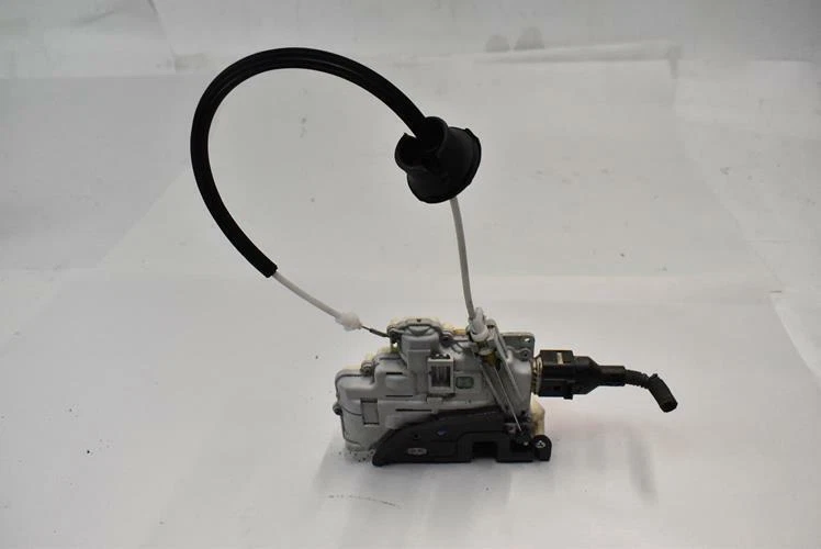 AUDI Q7 2007-2015 4L PUERTA TRASERA IZQUIERDA CIERRE ACTUADOR MONTAJE OEM Foto 3 de 4