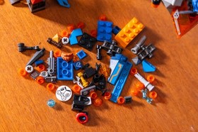 LEGO Nexo Knights Sets 70351 & 70327 &ndash; Lot of 2 &ndash; Excellent (98% Complete)