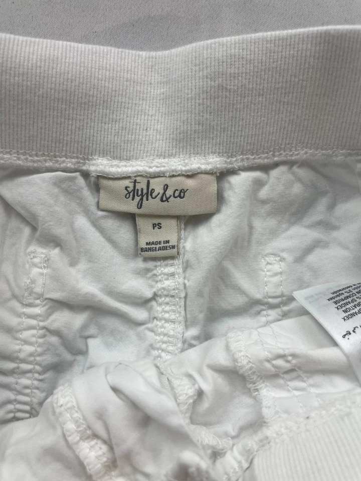 Pantalones cortos informales Style&co para mujer talla PS blancos con volantes dobladillo cordón Foto 3 de 4