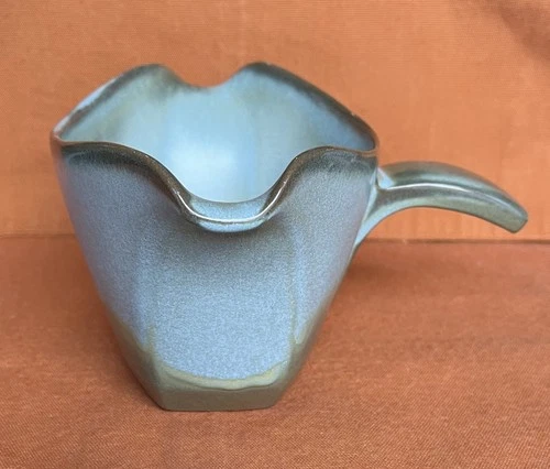 VTG Frankoma Pottery Plainsman Woodland Moss Gravy boat Double Spout W/Handle