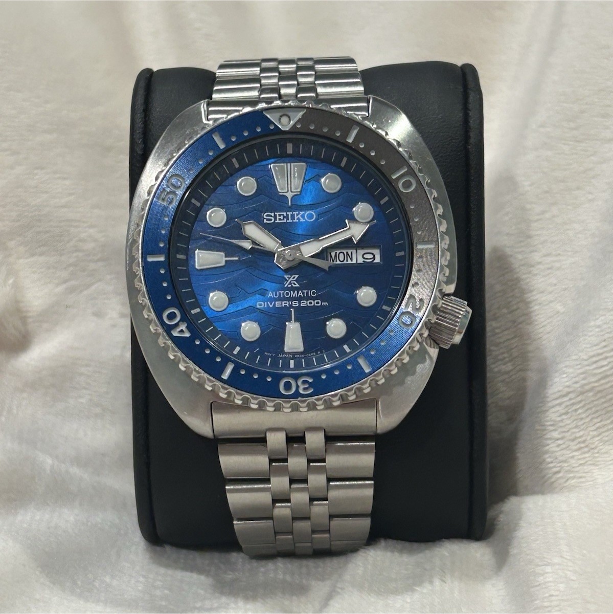 Seiko Prospex Special Edition Automatic Diver 200m Blue Dial Steel