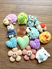 HUGE LOT 625 pcs Children's Charms for Jewelry Crafts. 16 bags, 14 Styles