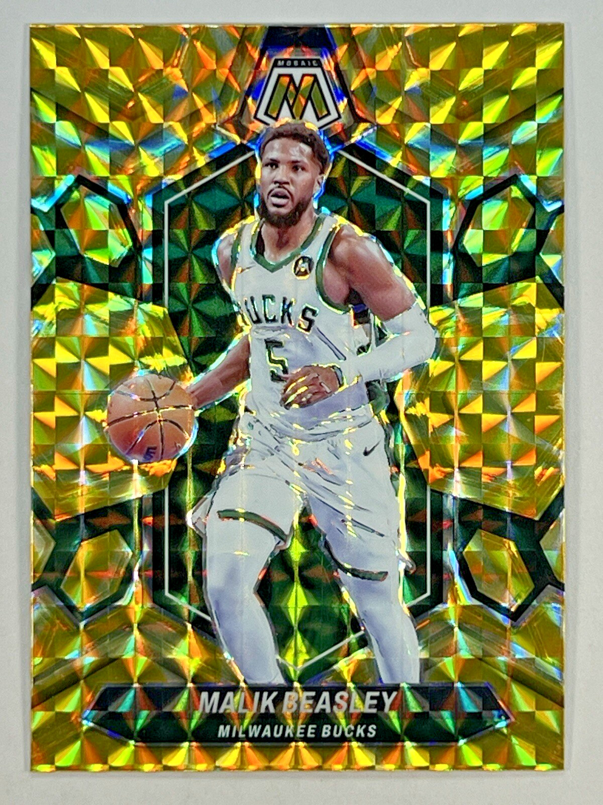 Malik Beasley 2023-24 Panini Mosaic - Reactive Yellow #40