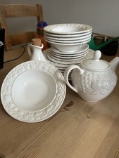 M&S Floral Crockery Partial Set 02233