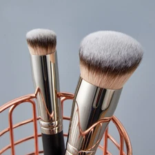 M170 Synthetic Foundation Brush + 270 Mini Concealer Brush Rounded Slant Brush