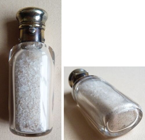 Flacon à parfum à sels en ARGENT massif + cristal  silver bottle 19e siècle - Photo 1/2