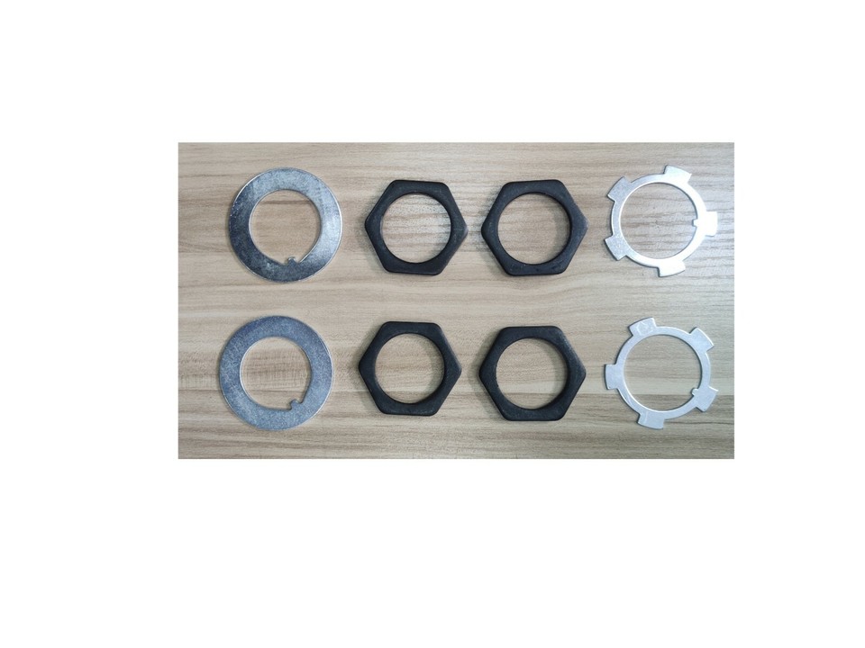 Swivel Hub Bearing & Seal Kit For Toyota Landcruiser Bundera HJ75/LJ70/RJ70 (1985-1989) - Koyo Brand