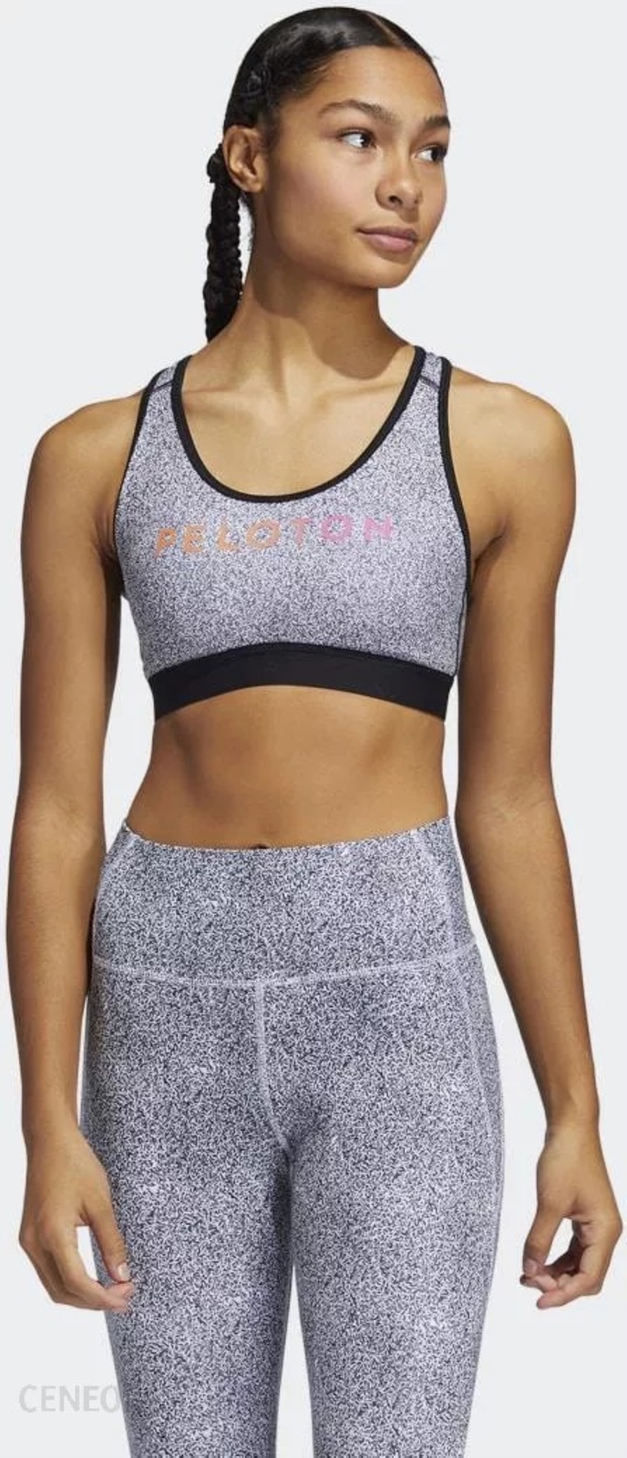 Женщины Adidas X Peloton верят в этот спортивный бюстгальтер