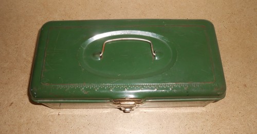 Vintage Green Metal Tool / Tackle Box ( 13.5" x 6.5" x 4" ) - Bild 11 von 21