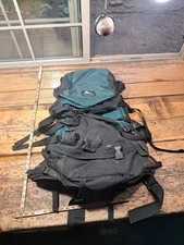 Gregory Internal Frame Backpack Green L Hiking Camp Backpacking M40