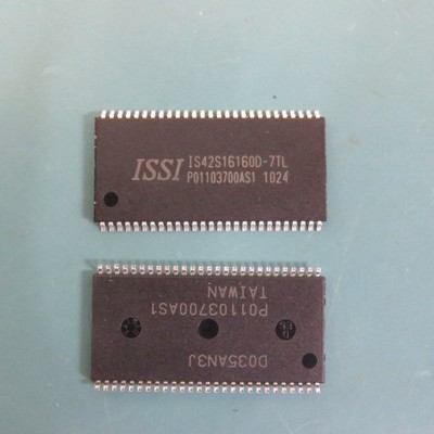 Integrated Silicon Solution Inc  IS42S16160D-7TL Qty of 8 per Lot SDRAM  IND 16M