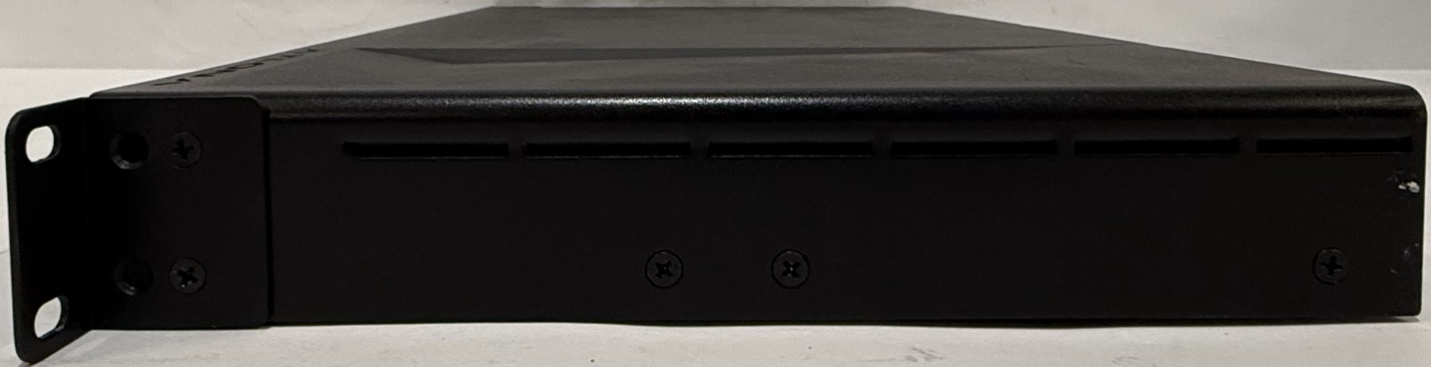 Atlona 4K/UHD HDMI to 8-Output HDBaseT Distribution Amplifier - AT-UHD-CAT-8