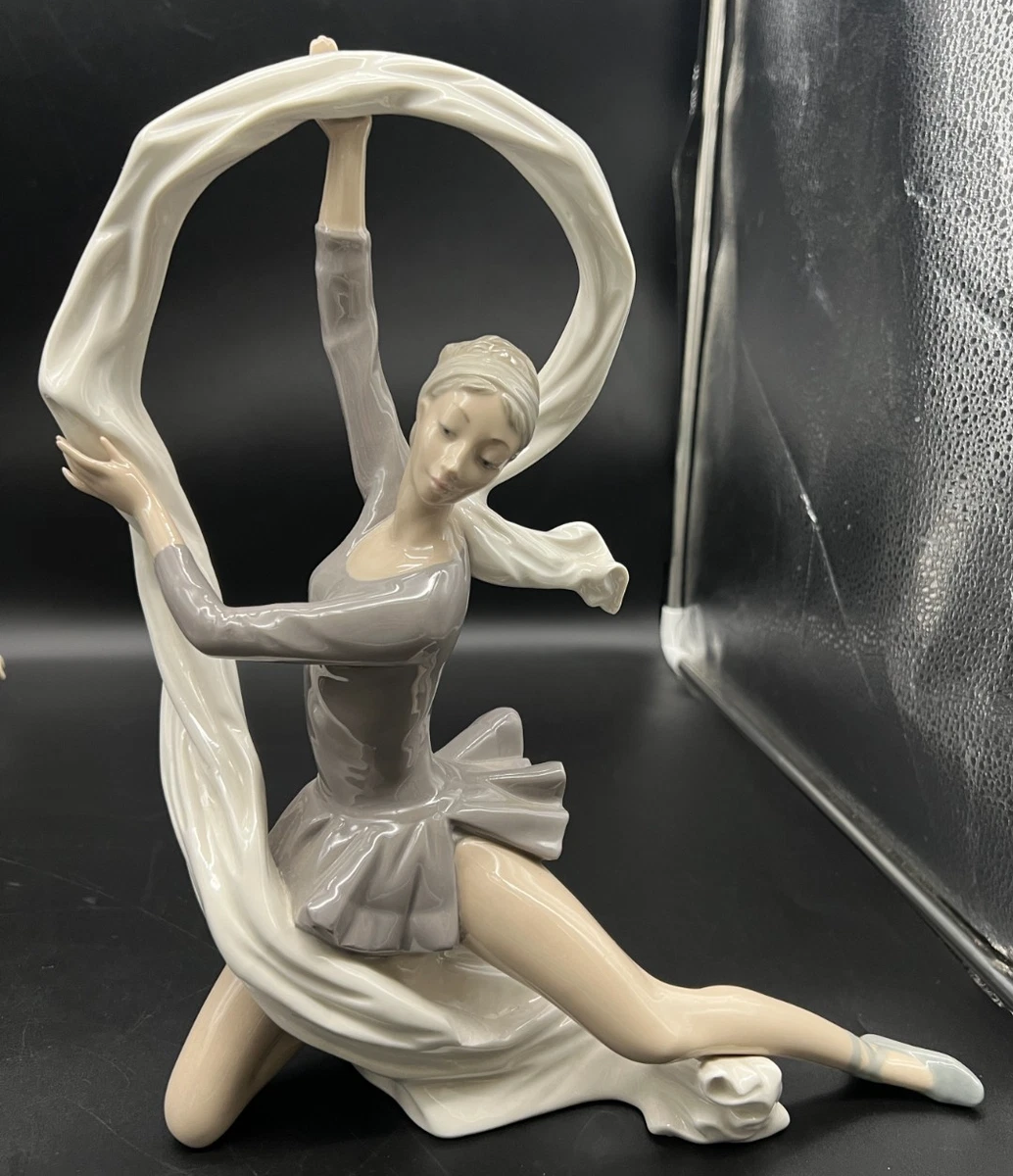 Lladro Ballet Dancer In other Lladro Figurines for sale | eBay