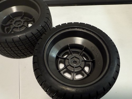 Full Set Traxxas Dirt Oval Modified Hoosier Tires And Wheels TRA10474-TRA10473 - Picture 2 of 6