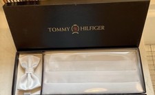 Silver Tommy Hilfiger Cummerbund  Bow Tie Prom Wedding NWT OG Box