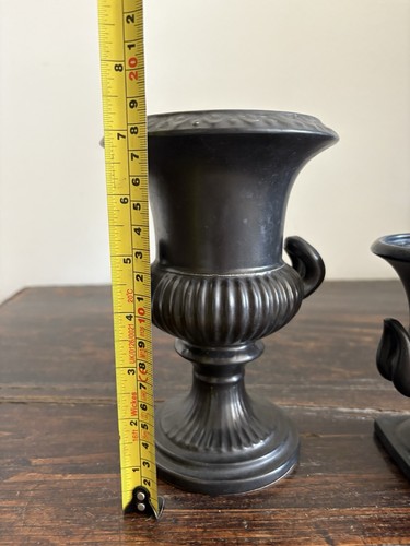 Pair of 20th Century Black Basalt Neoclassical Pottery Wedgwood Urn Vases 18.5cm - Picture 10 of 14