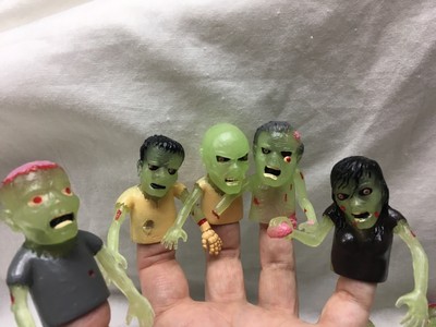 zombie finger puppets