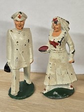 Vintage 1930s Barclay / Manoil WWI ARMY DOCTOR  NURSE SET Lead Figures