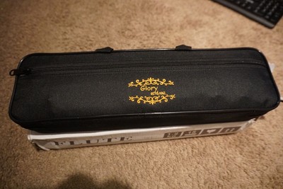 Glory Flute Model GFL-130 Silver Tone wit Case, Gloves, Cloth.  New open box