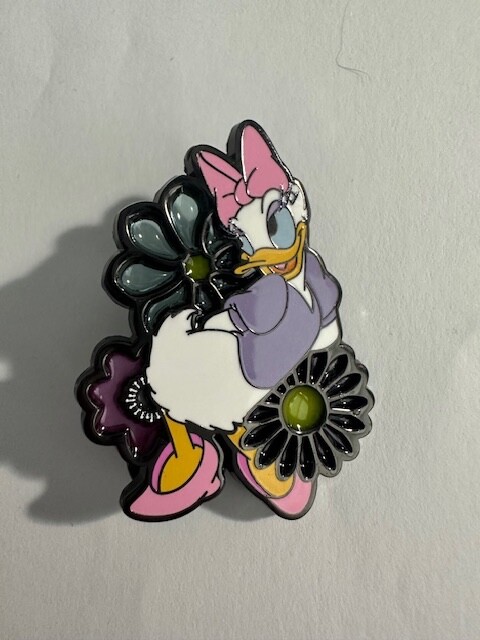 Loungefly Daisy Duck 85th Anniversary Floral Mystery Pin (E9)
