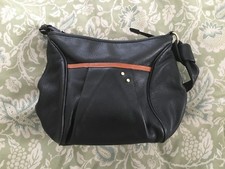 Tre Vero Black Leather Pouch Hobo Handbag Purse Bag-very Nice